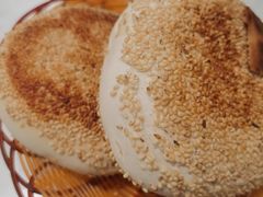 烧饼-清真喜兰老丁羊汤特色小吃