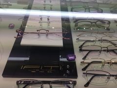 -华彬眼镜专业渐进配镜(潘家园店)