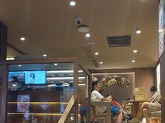 -霸王茶姬(上海恒基名人店)