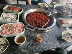 -巴倒烫陆派火锅山庄(南山总店)