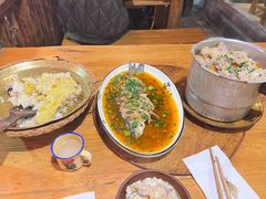 -郑件洋芋饭庄