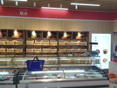 面包甜点陈列柜-百年义利(北兴路店)