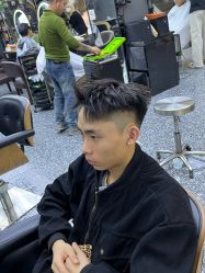 -藤野造型专业烫染接发