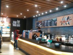 -星巴克臻选(周浦万达店)