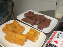 -渔顺生·顺德鱼生·粥底火锅·桑拿鸡(渔人码头店)