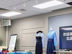 -四季美学色彩形象管理服装搭配