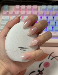 -曼曼美甲美睫