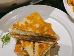 葱油饼-京味斋·北京烤鸭(北京南站洋桥店)