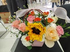 -鑫嘉汇购物中心
