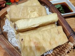 -老滇山寨•云南特色菜•地方菜•民族风情歌舞表演(金碧店)