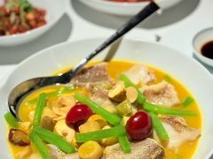 -新荣记(BFC外滩金融中心店)