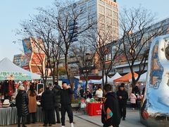 -证大大拇指广场(芳甸路店)