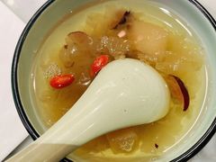 -蝴蝶里·粤菜·点心(滨江龙湖店)