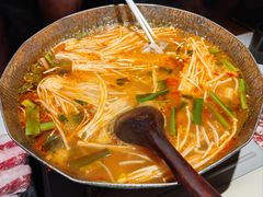 -旺福·贵州酸汤牛肉火锅(陆悦天地店)