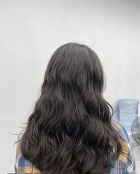 -MOVAN  HAIR莫凡匠人发型屋