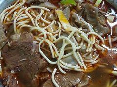 -薛记襄阳香辣牛肉面(平安路店)