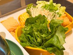 -润园四季椰子鸡火锅(卓越INTOWN店)