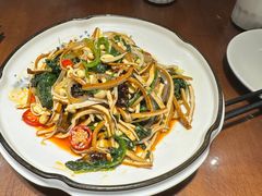 -老兰家传统烧烤炒菜泡馍(小南门店)