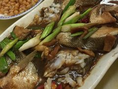 -鑫悦楼煎蟹·16年海鲜大排档