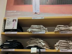 -优衣库(南宁江南万达店)
