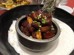 两江三镇红烧肉-湖锦酒楼·32年地道湖北菜(光谷店)