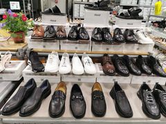-上品折扣(回龙观店)