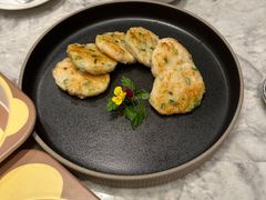 香葱海鲜藕饼-广州文华东方酒店·江-由辉师傅主理