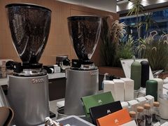 -M Stand(北京平安幸福中心店)