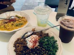 -CowCow其其·牛杂咖啡公司(六运店)