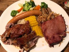 巴伐利亚香肠拼盘-宝莱纳啤酒花园餐厅PAULANER BRAUHAUS Nanjing(广州路店)