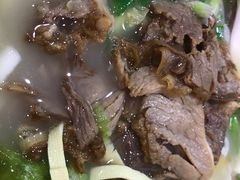 -熊大师牛羊粉(红谷凯旋店)