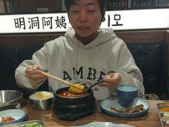 -明洞阿姨·韩式酱蟹烤肉·创意料理(三元桥店)