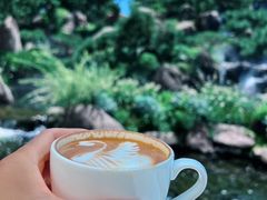 -罗红摄影艺术馆