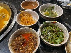 -顶顶汤火牛排火锅·经典铜锅涮肉