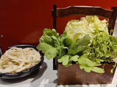 -牛村来人潮汕牛肉火锅(西单店)