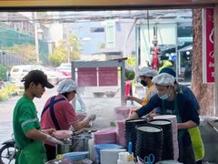 -榮泰米粉湯(Left Shop)