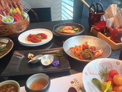 -花潮料理艺食馆(成都万象城店)