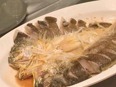 -艳阳天·非遗楚菜(武汉客厅店)
