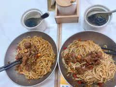 -粉观右江西鲜辣米粉(天地店)