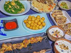 -伊带伊路新疆美食府(呼家楼店)