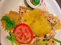 -大头虾越式风味餐厅(光明广场店)