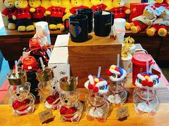 零售区-星巴克(迪士尼小镇店)