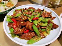 -山楂树融合菜餐厅