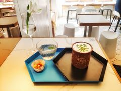 -茶是一枝花泡茶店