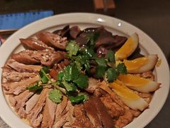 -潮界(凯德晶萃店)