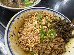 燃面-万三面馆(青龙正街太古里店)