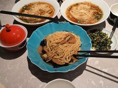 -松鹤面馆·古法焖肉面(观前店)