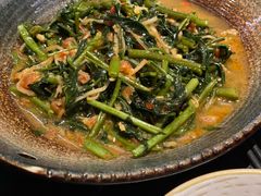 酸笋炒空心菜-浩海火燒雲傣家菜(静安芮欧店)