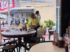-邢泰记