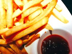 -温莎KTV(珠江路店)